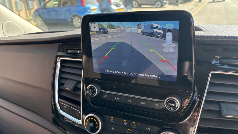 Ford Transit Custom 290 L1 Diesel Fwd 2.0 EcoBlue 185ps Low Roof Sport Van